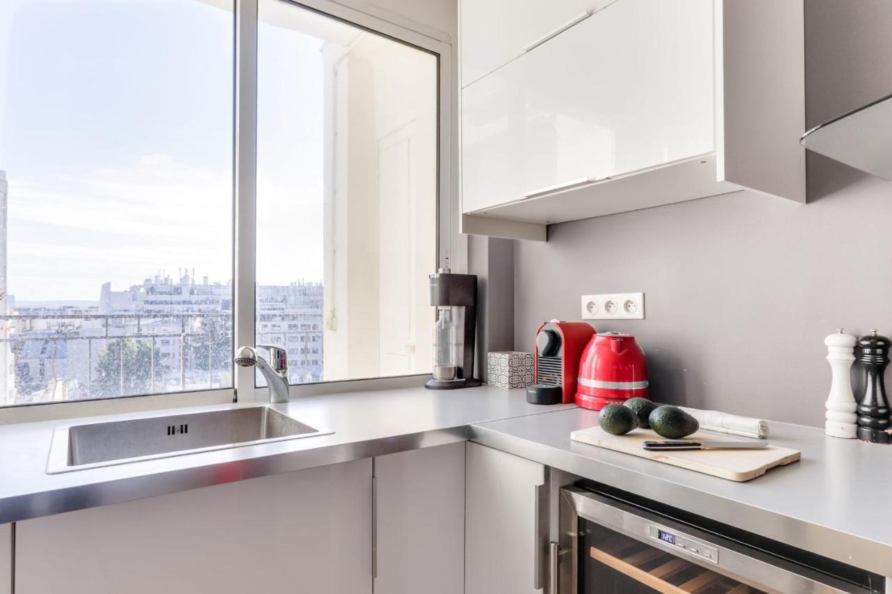Guestready - Appartement Terrasse Vue Tour Eiffel Paryż Zewnętrze zdjęcie